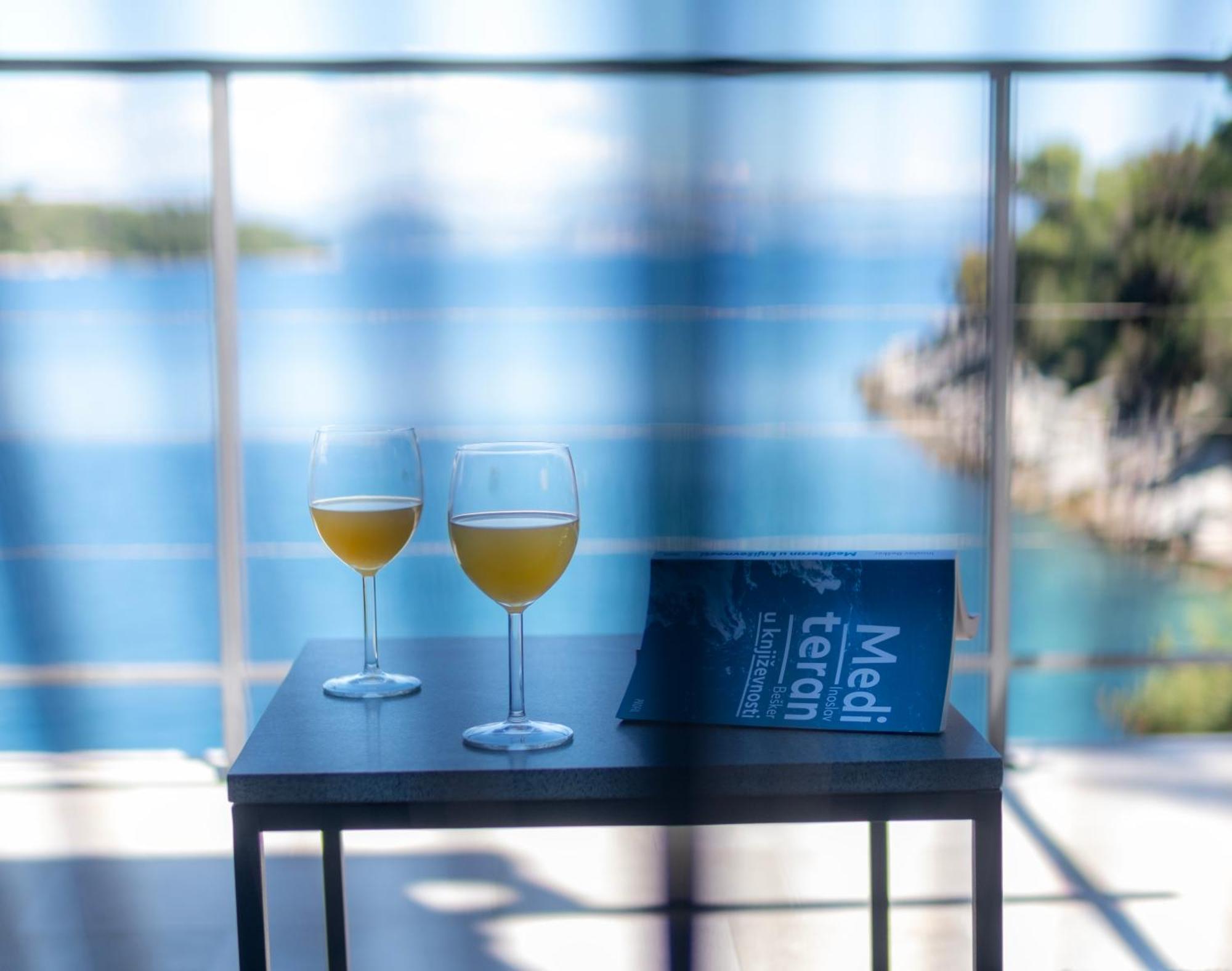 Mljet 4You - Beach House Sobra エクステリア 写真